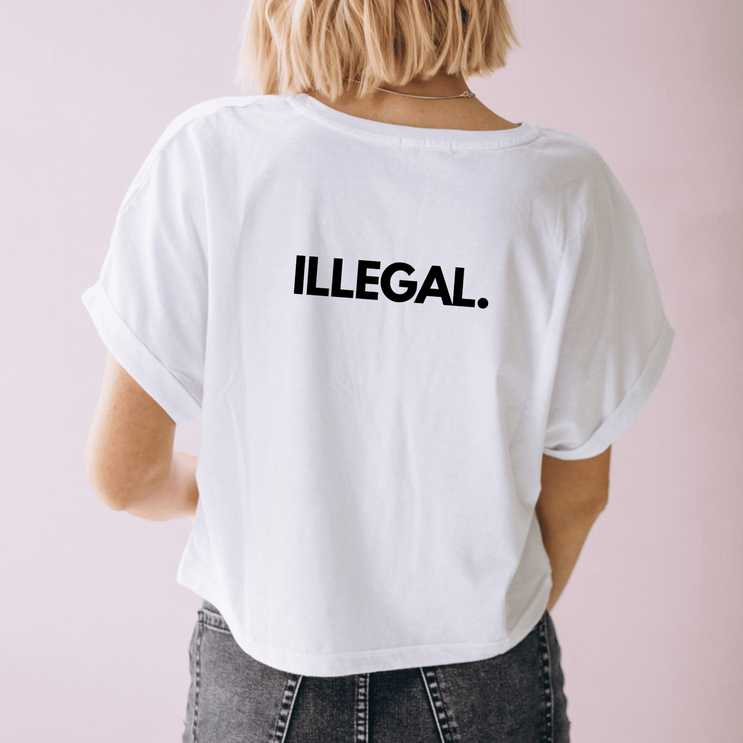 T-shirt TREND ILLEGAL Oversize Unisexe